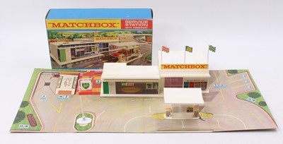 Lot 1491 - Matchbox MG1 service station, housed in the...