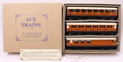 Lot 278 - ACE Trains C4 set of three LNER teak corridor...