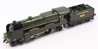 Lot 294 - 1936-41 Hornby E320, 4-4-2 Loco & tender, 20v...