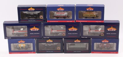 Lot 494 - Ten Bachmann Branchline goods wagons: 3 x...