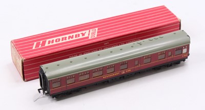 Lot 514 - 4071 Hornby-Dublo Restaurant car BR maroon....