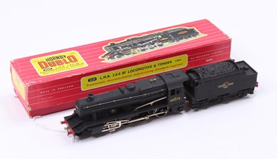 Lot 530 - 2224 Hornby-Dublo 2-rail 8F 2-8-0 loco &...