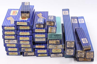 Lot 534 - Tray of boxed Hornby-Dublo 3-rail track, all...