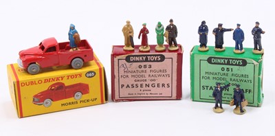 Lot 535 - Three Dublo & Dinky Toy items: Dinky Toys...