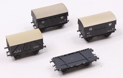 Lot 538 - Four GWR wagons by Lawrence Scale Models,...