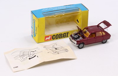 Lot 1367 - Corgi Toys No. 260 Renault 16 comprising of...