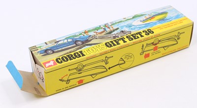 Lot 1405 - Corgi Toys Gift Set 36 Oldsmobile Toronado and...