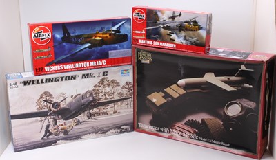 Lot 1633 - Trumpeter, Airfix and Revell model kit group...