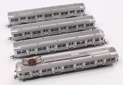 Lot 562 - HO scale four car EMU by Jouef, silver....