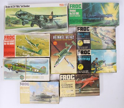 Lot 1631 - Frog, Airfix, and The Lindberg Line mixed kit...