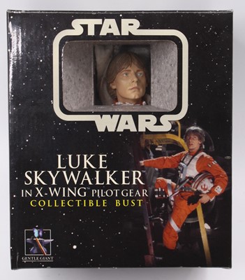 Lot 752 - A Gentle Giant Ltd 1/6 scale Star Wars Luke...