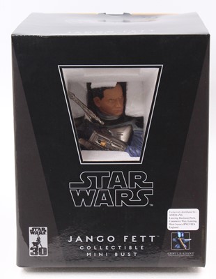 Lot 719 - A Gentle Giant Ltd limited edition 1/6 scale...