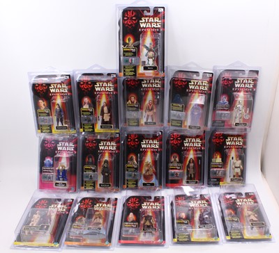 Lot 816 - A collection of 16 various carded Star Wars...