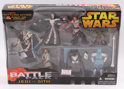 Lot 798 - A Star Wars Hasbro Battle Pack Jedi v. Sith...