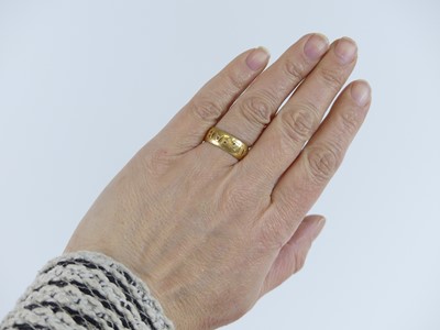 Lot 2515 - A late Victorian 18ct yellow gold ring, with...