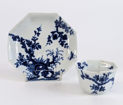 Lot 1106 - A Worcester porcelain tea bowl and saucer,...