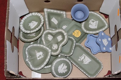 Lot 96 - A collection of Wedgwood green and blue jasper...