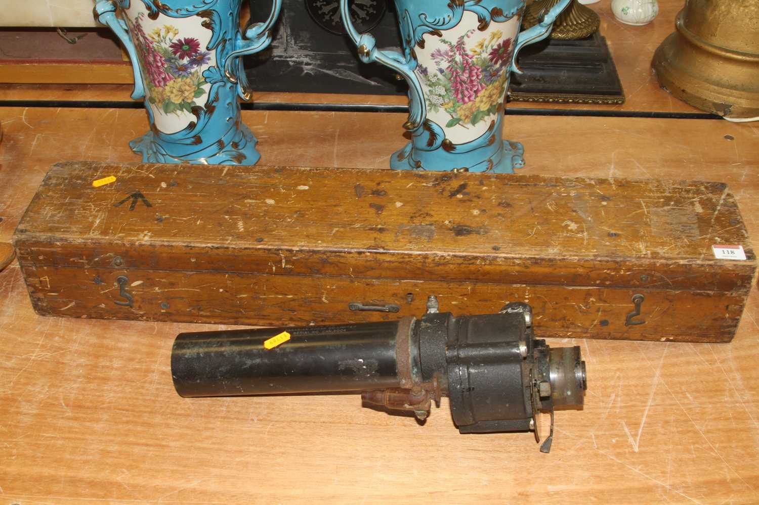 Lot 118 - A World War II gun sighting telescope,...