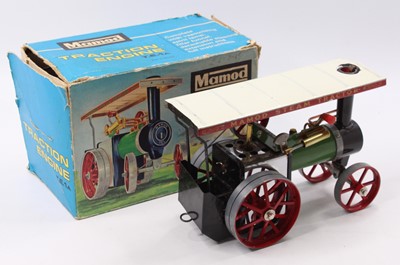 Lot 3 - A Mamod TE1A traction engine (reversing)...