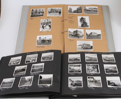 Lot 439 - A collection of vintage photograph albums to...