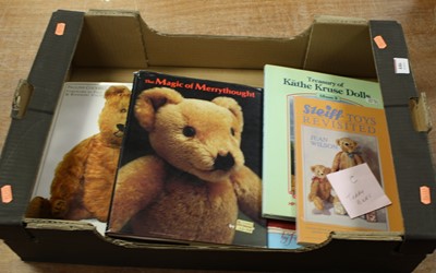 Lot 446 - A collection of books relating to teddy bears...