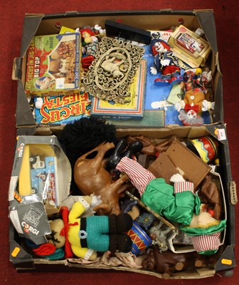 Lot 460 - Two boxes of mixed toys to include diecast,...