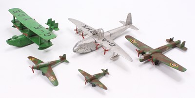 Lot 1269 - Dinky Toys Aircraft group, 5 examples...