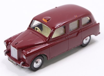 Lot 1680 - Triang Spot On No. 155 Austin Taxi FX4,...