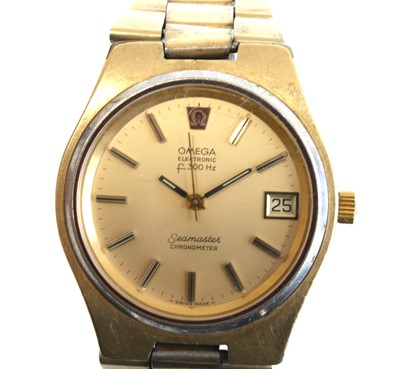 Lot 2523 - A gent's gold plated Omega Electronic f300 H2...