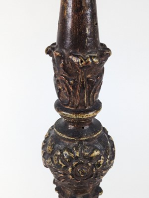 Lot 4 - *A gilt painted composite table lamp in the...