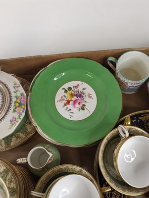 Lot 92 - *A collection of tea wares to include Royal...