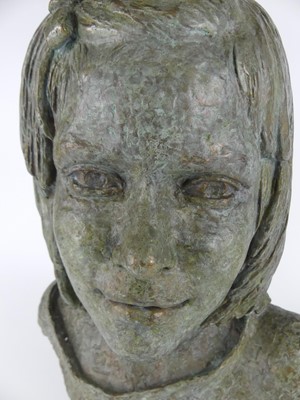 Lot 175 - Mina Sunar (1933-2015) - a bronze portrait...