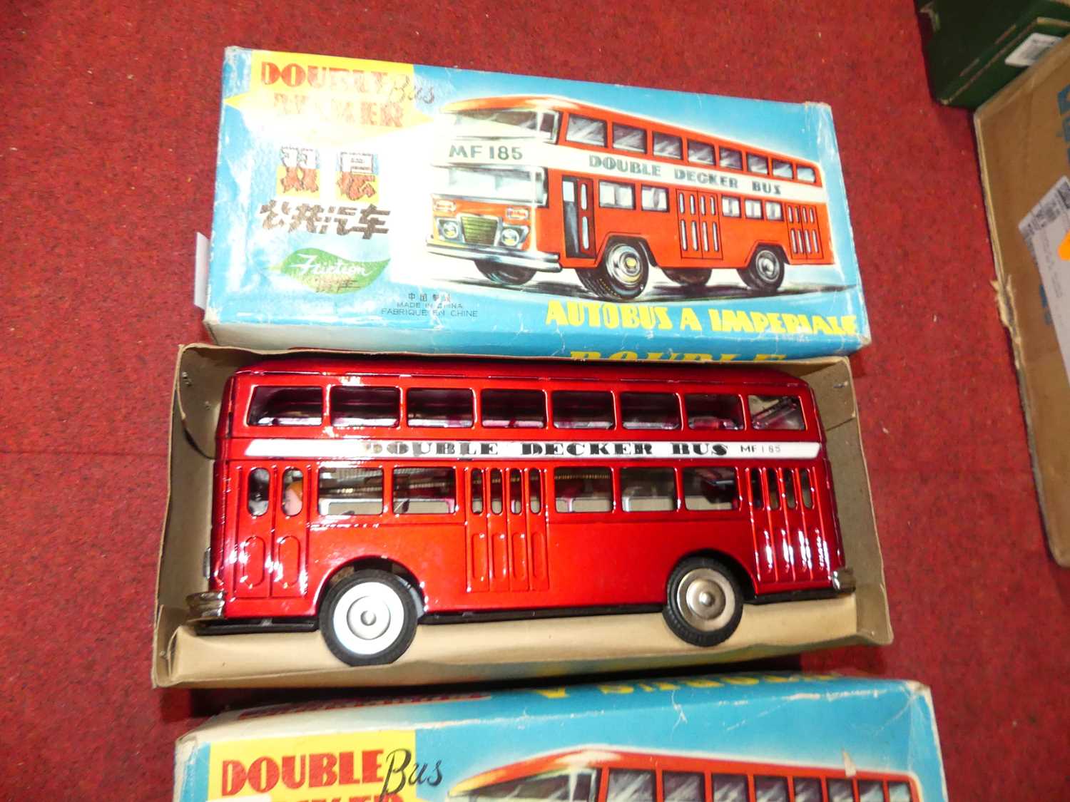 Lot 1522 - Three boxed double decker buses MF185