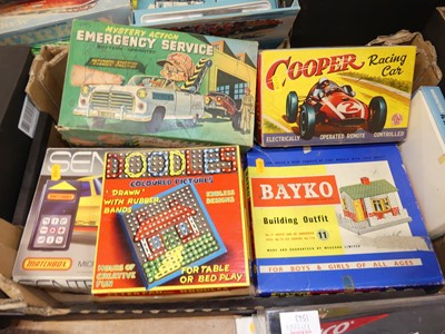 Lot 1545 - A quantity of board games and others to...