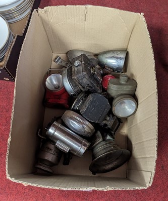 Lot 209 - A collection of vintage bicycle lights, to...