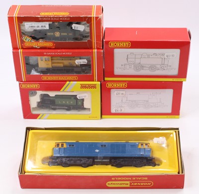 Lot 305 - Six Hornby locos: R758 BR Hymek diesel D7063...