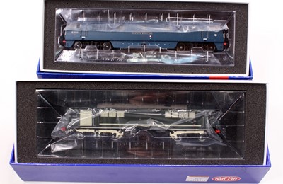 Lot 355 - Two Heljan diesel locos:  Item 5219 class 52...