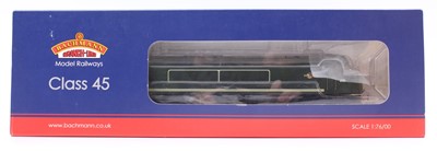 Lot 359 - Bachmann-Branch-Line 32-678DS class 45 diesel...