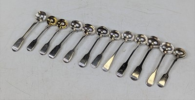 Lot 317 - Twelve silver mustard spoons, various dates...