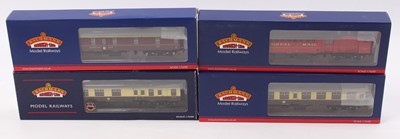 Lot 372 - Four Bachmann Branch-Line coaches, all (M)...