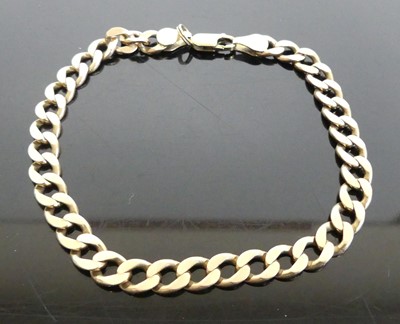 Lot 391 - A modern 9ct gold curb link bracelet, 12.9g,...