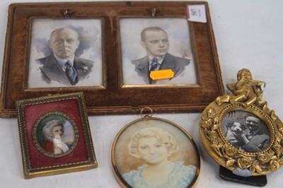 Lot 507 - *A pair of portrait miniatures of gentleman,...