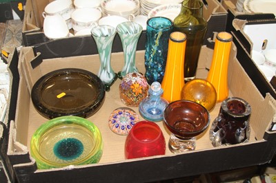 Lot 560 - A collection of 20th century coloured glass,...