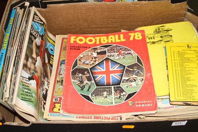 Lot 624 - A box of vintage children's comics and annuals...