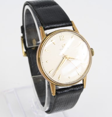 Lot A 14ct yellow gold vintage Omega manual wind...