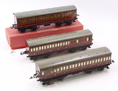 Lot 292 - Three 1935-41 Passenger coaches LMS maroon,...