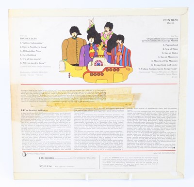Lot 544 - The Beatles - Yellow Submarine, PCS 7070, YEX...