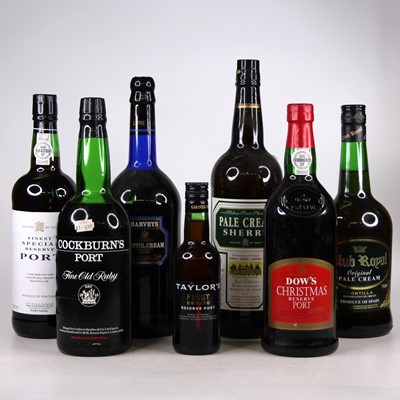 Lot 1324 - Cockburn's Fine Old Ruby NV port, one bottle;...