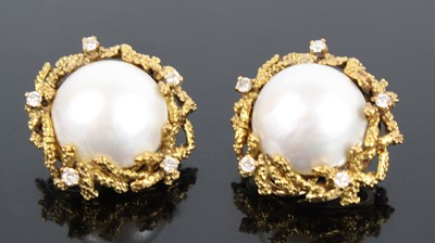 Lot 2713 - A pair of 18ct yellow gold mabé pearl and...