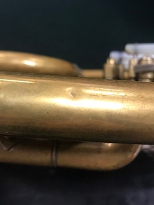 Lot 534 - A 20th century brass French horn, marked KMI...